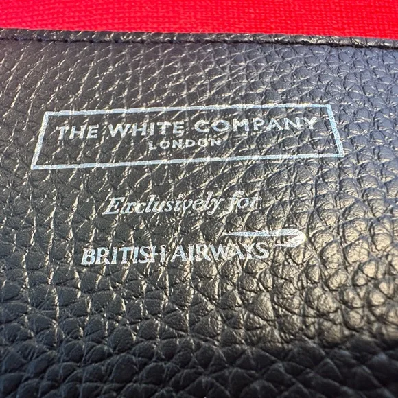 The White Company London Black Amenity Bag - Picture 3 of 8